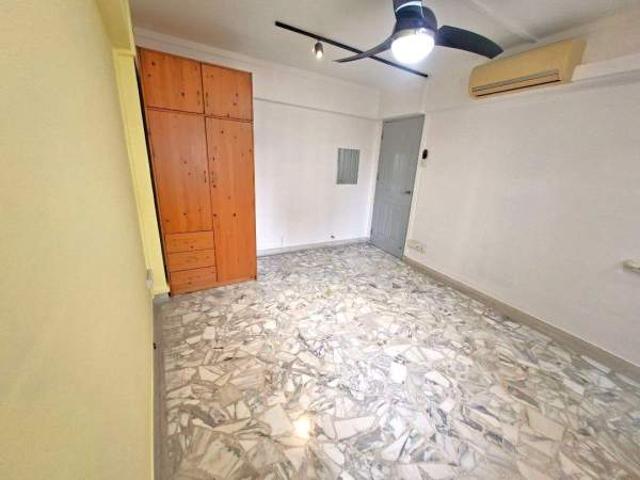 Room for rent in Novena