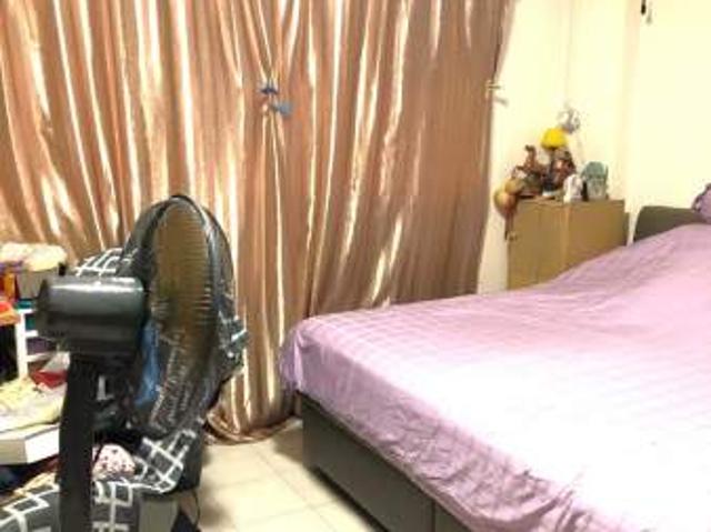 Room for rent in Novena