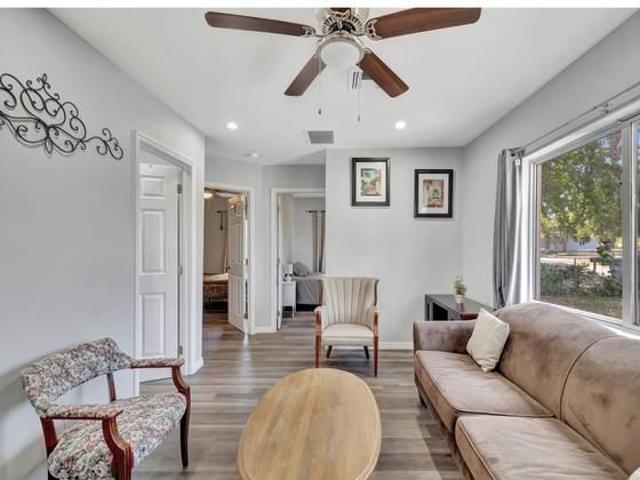 Room for rent in Pompano Beach, Florida