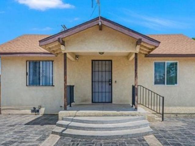 Room for rent in Compton, California