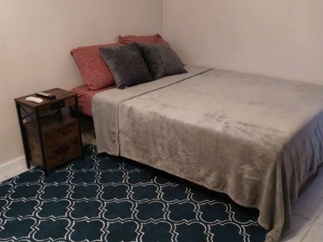 Room for rent in Florida