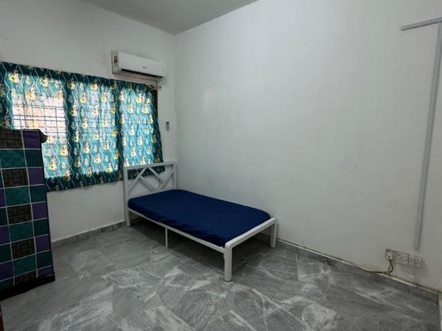 Room for rent in Petaling, Damansara Damai