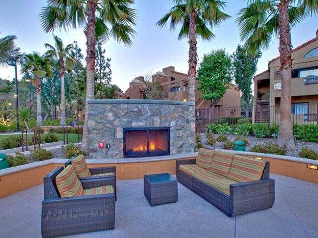 Room for rent in Calabasas, California