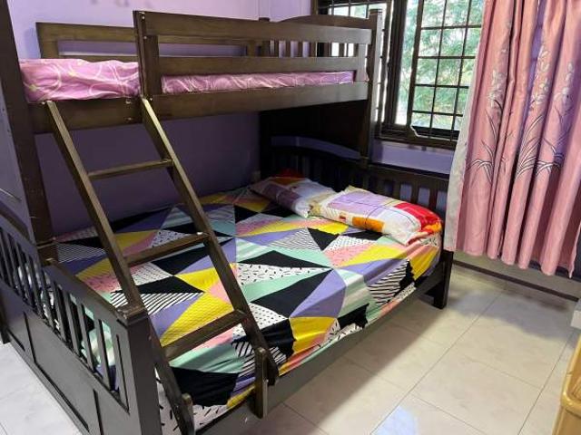 Room for rent in Woodgrove, 23 North West