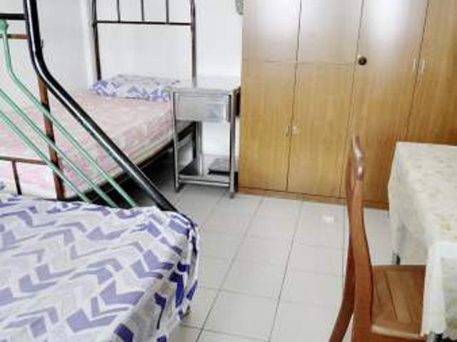 Room for rent in Woodgrove, 23 North West