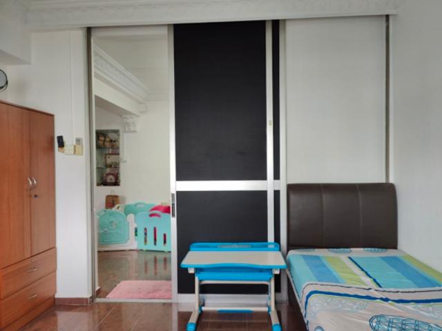 Room for rent