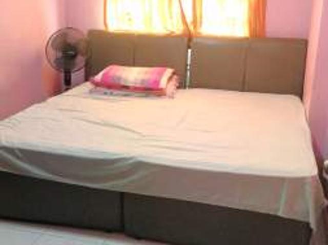 Room for rent in 23 North West