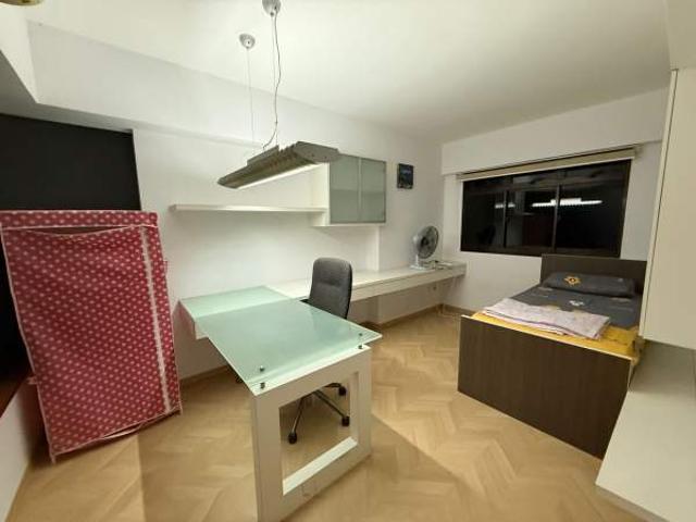 Room for rent