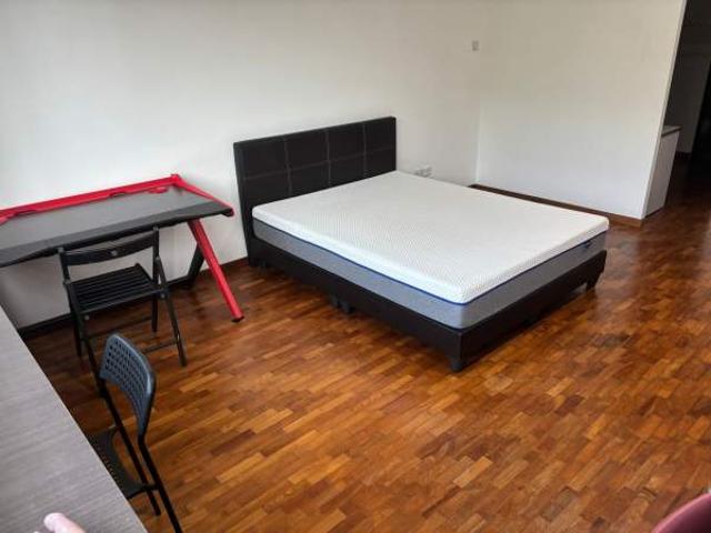 Room for rent