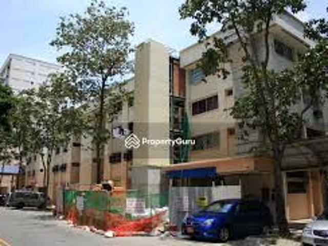 Room for rent in 23 North West