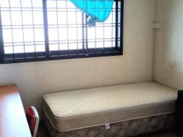 Room for rent in 23 North West