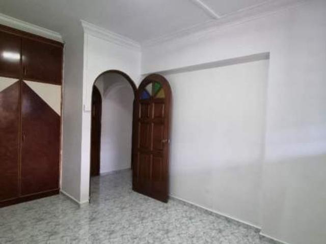 Room for rent in 23 North West