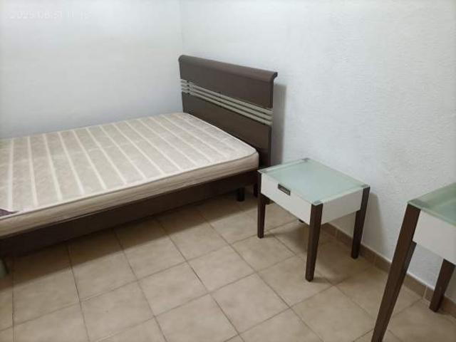 Room for rent in 23 North West