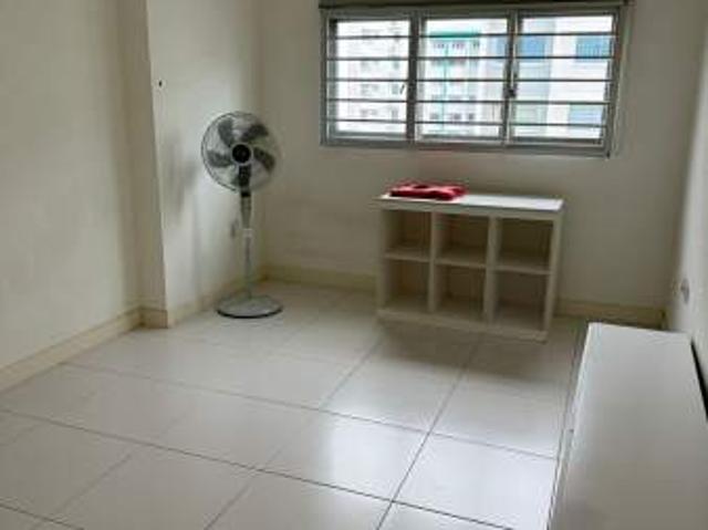 Room for rent in 23 North West