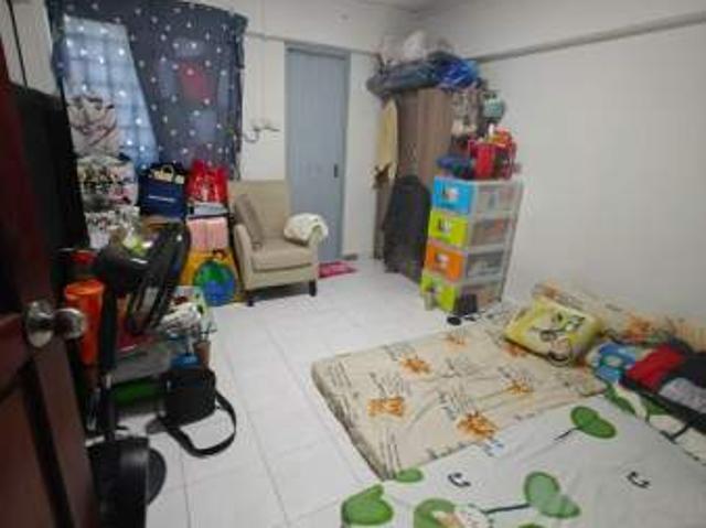 Room for rent in 23 North West