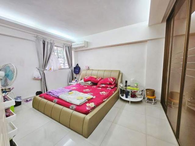 Room for rent in 23 North West