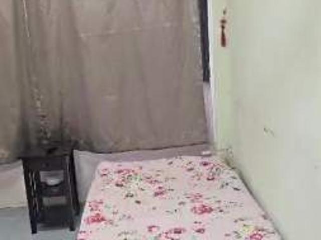 Room for rent in 23 North West