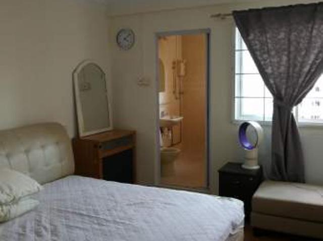 Room for rent in 23 North West