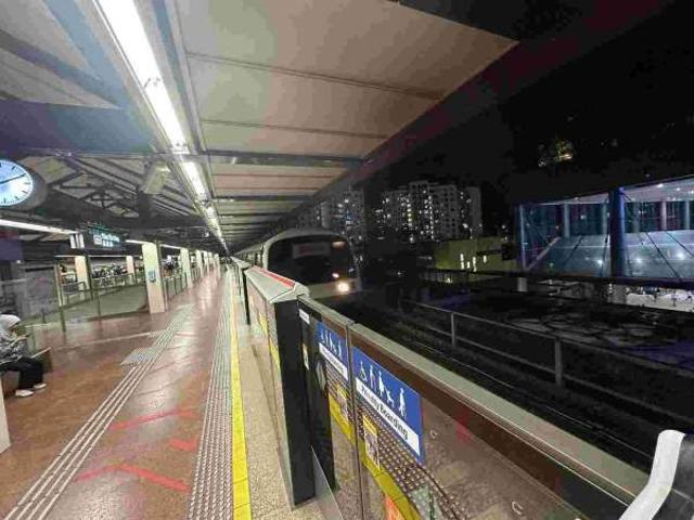 Room for rent in 23 North West