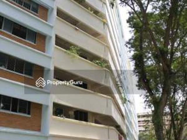 Room for rent in Yishun, 27 Far North, Yishun