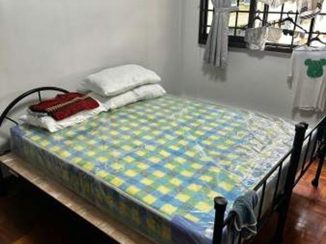 Room for rent in 23 North West