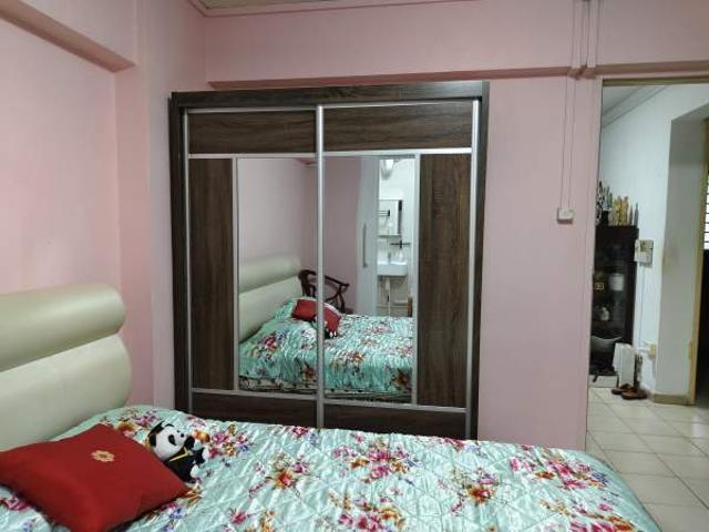 Room for rent in 23 North West