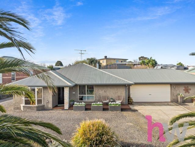 House for sale in Leopold, Victoria