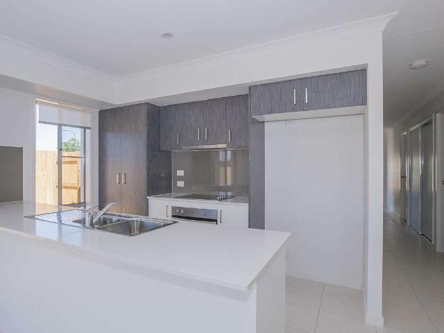 House for rent in Crestmead, Greater Brisbane
