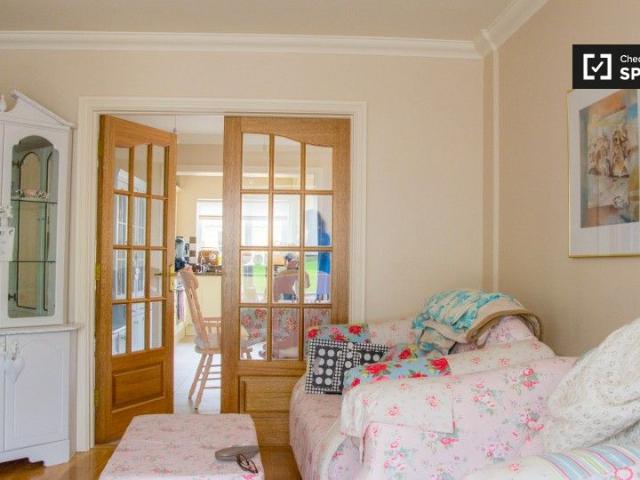 Room to rent in Bluebell, North Tipperary