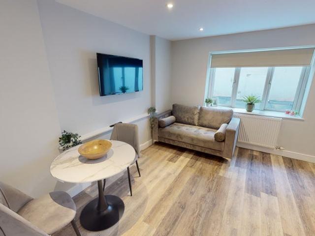 Apartment for rent in Feckenham, City Of Bristol