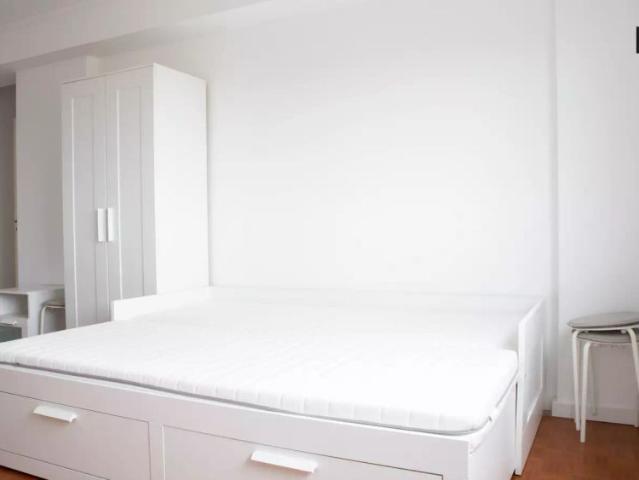 Quarto alugar em Avenidas Novas, Lisboa