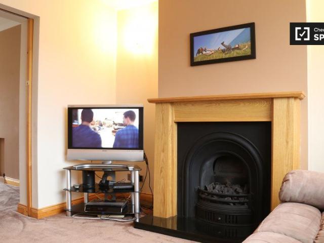 Room to rent in Bluebell, North Tipperary