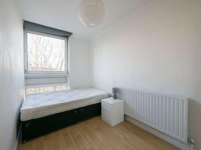 Room for rent in Notting Hill, Greater London