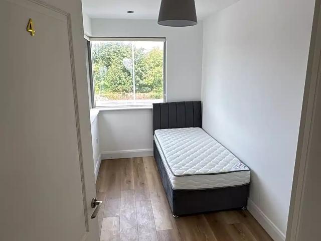 Property to rent in Gaillimh, Connacht
