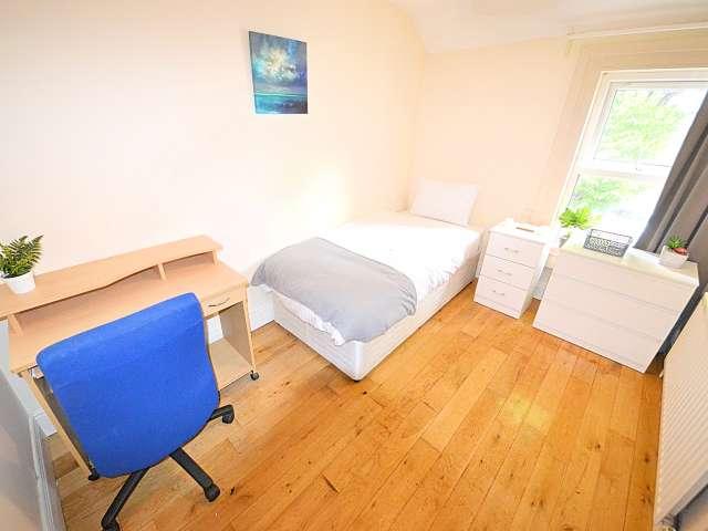 Room to rent in Bluebell, North Tipperary