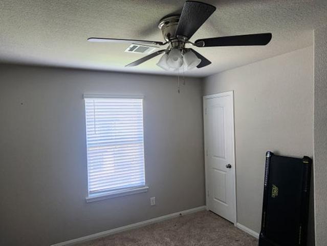 Room for rent in Conroe, Texas