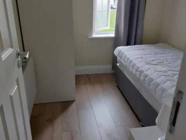 Property to rent in Gaillimh, Connacht