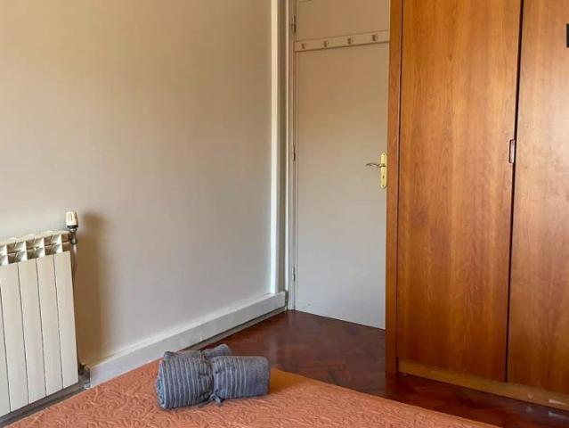 Quarto alugar em Avenidas Novas, Lisboa
