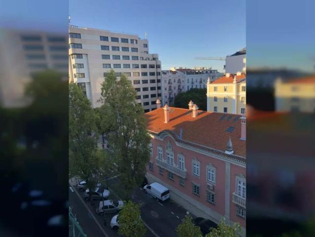 Quarto alugar em Avenidas Novas, Lisboa