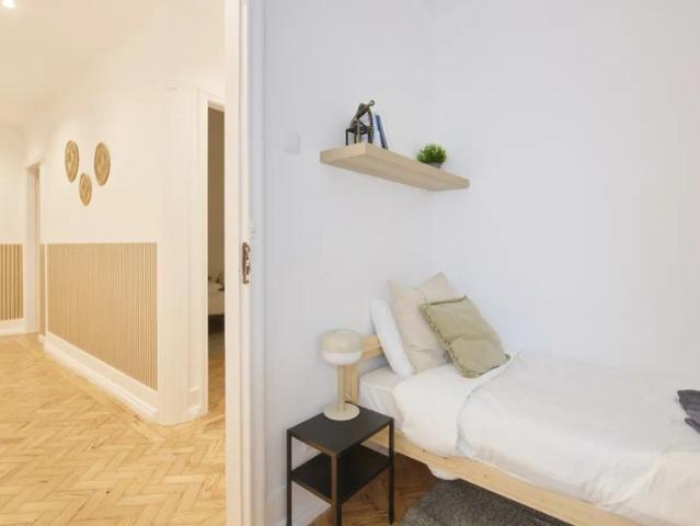 Quarto alugar em Avenidas Novas, Lisboa