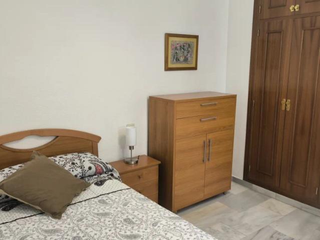 Habitación en alquiler en Ronda, Comarca de la Vega de Granada