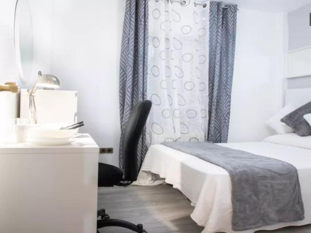 Habitación en alquiler en Distrito II, Alcalá De Henares