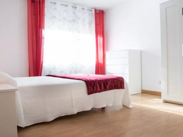 Habitación en alquiler en Distrito II, Alcalá De Henares