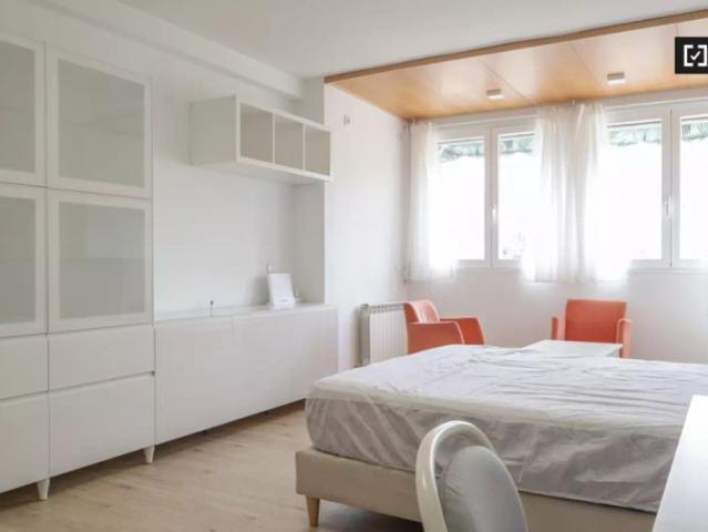 Habitación en alquiler en Zarzaquemada, Leganés
