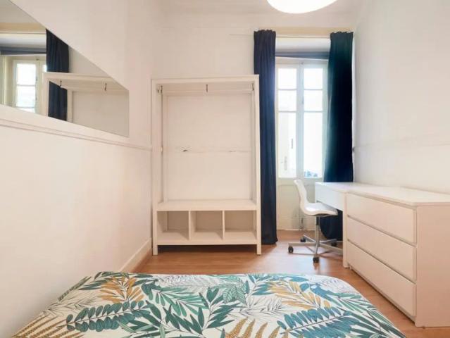 Quarto alugar em Avenidas Novas, Lisboa