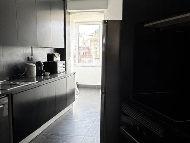 Quarto alugar em Avenidas Novas, Lisboa