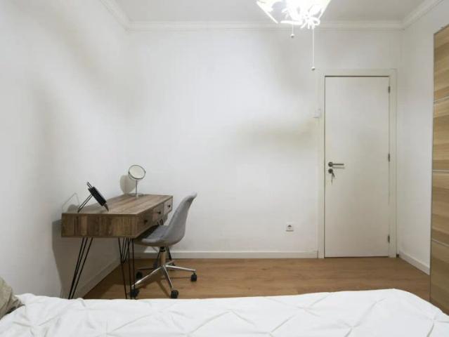 Quarto alugar em Avenidas Novas, Lisboa