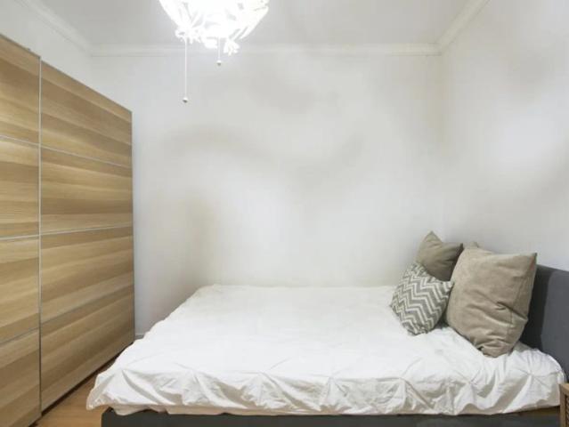 Quarto alugar em Avenidas Novas, Lisboa