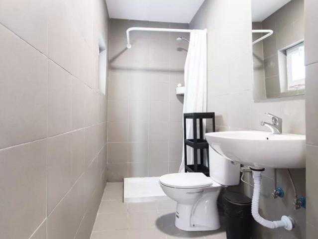 Quarto alugar em Avenidas Novas, Lisboa
