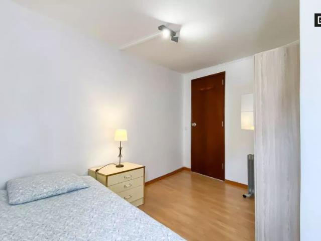 Quarto alugar em Avenidas Novas, Lisboa